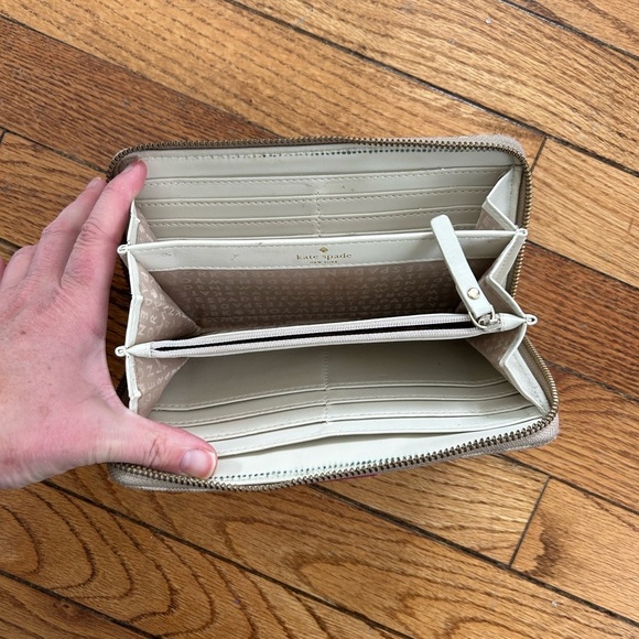 Kate Spade Neda Fabric Wallet, 7.5”x4”x1” - Picture 6 of 11